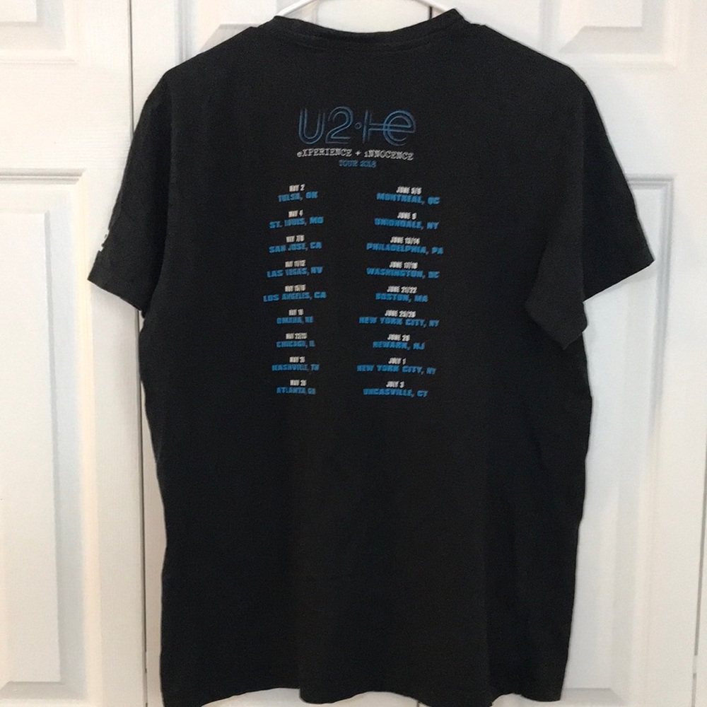 SOLD U2 Experience + Innocence Tour 2018 Men's T-Shirt - Picture 3 of 4